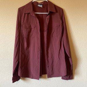 NWT Columbia button down lightweight shirt size M maroon